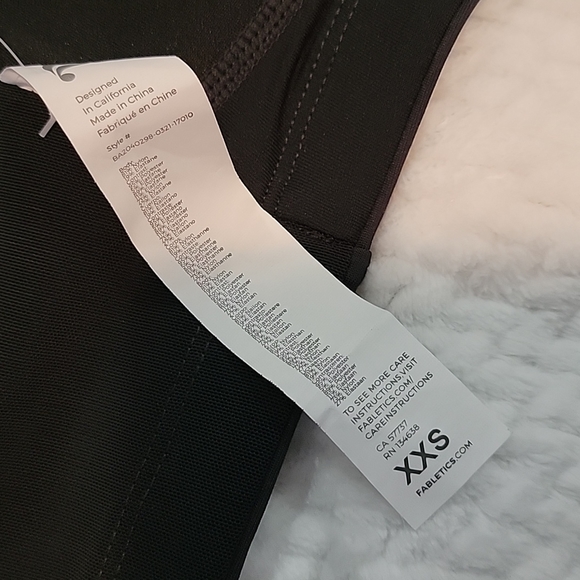 Fabletics Ines Sports Bra - Picture 4 of 7